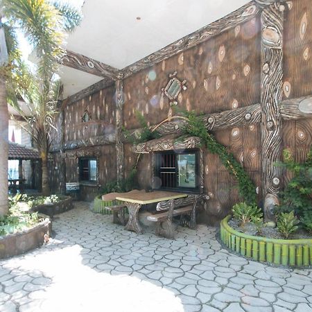Reddoorz @ Seasun Beach Resort And Hotel Zambales Santa Cruz  Bagian luar foto