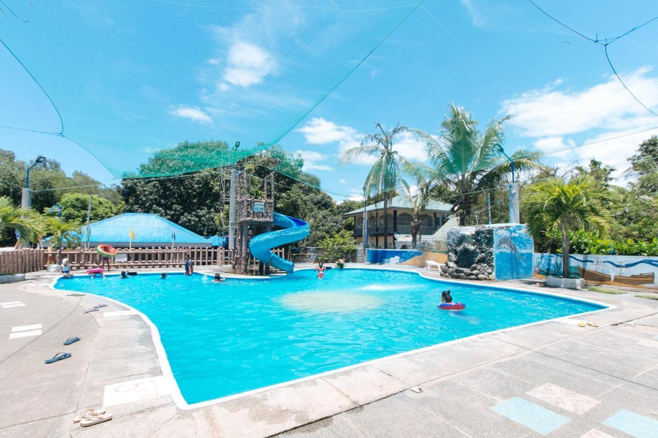 Reddoorz @ Seasun Beach Resort And Hotel Zambales Santa Cruz  Bagian luar foto