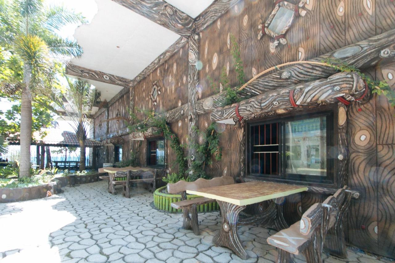 Reddoorz @ Seasun Beach Resort And Hotel Zambales Santa Cruz  Bagian luar foto
