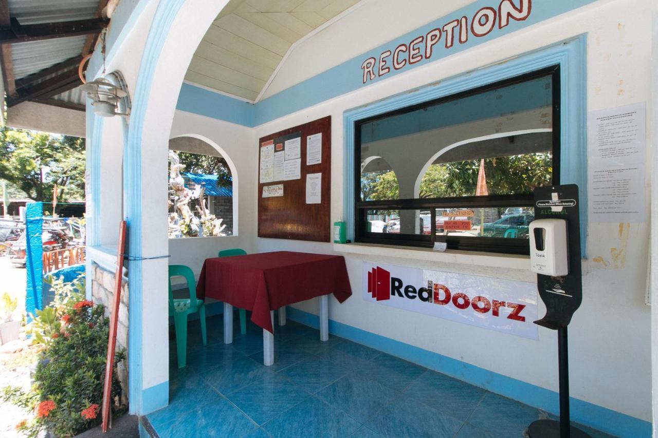 Reddoorz @ Seasun Beach Resort And Hotel Zambales Santa Cruz  Bagian luar foto